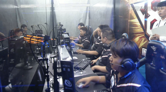 StarLadder 对布达佩斯 Major 开幕的技术问题表示歉意