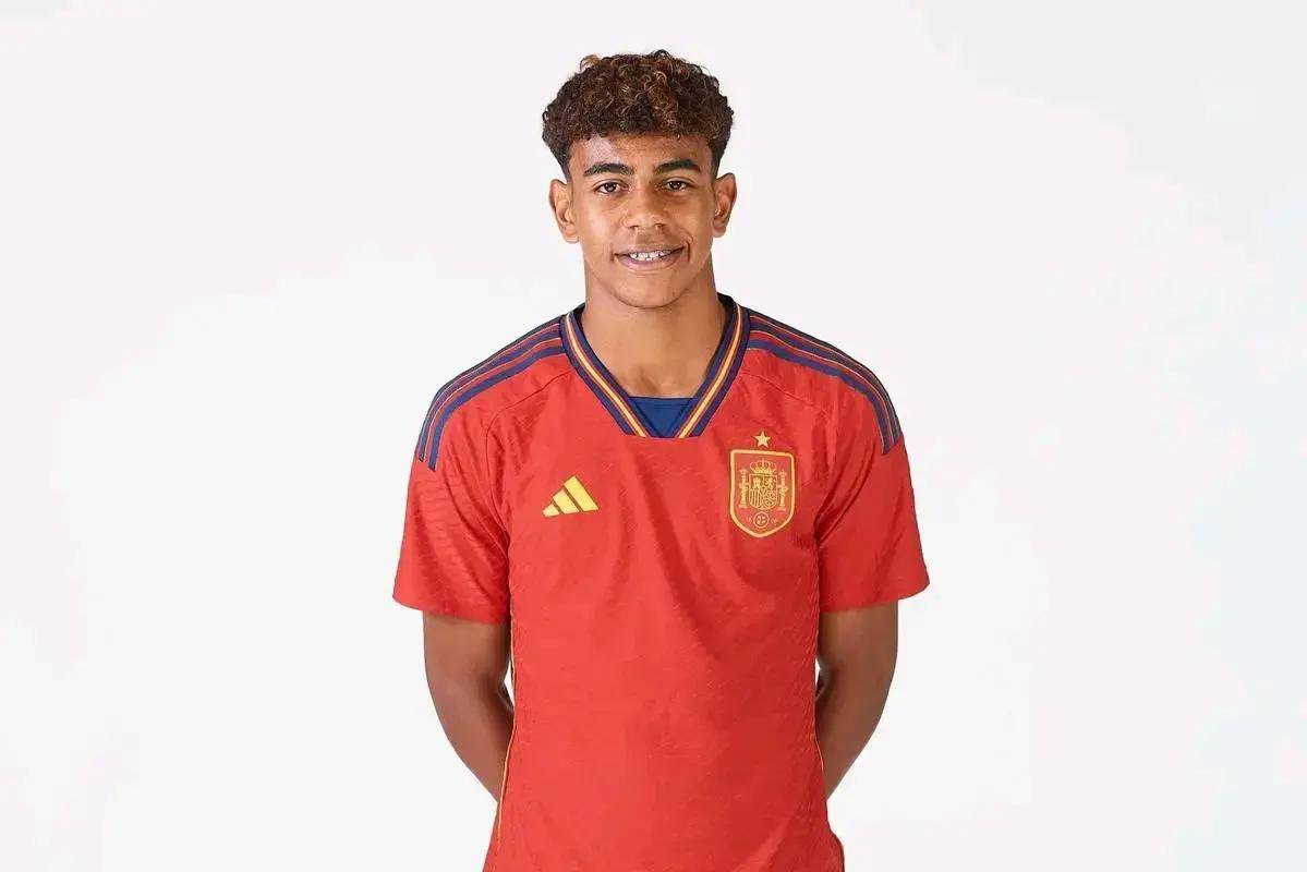 传闻：Inspired在LCS 2026赛季前加入LYON